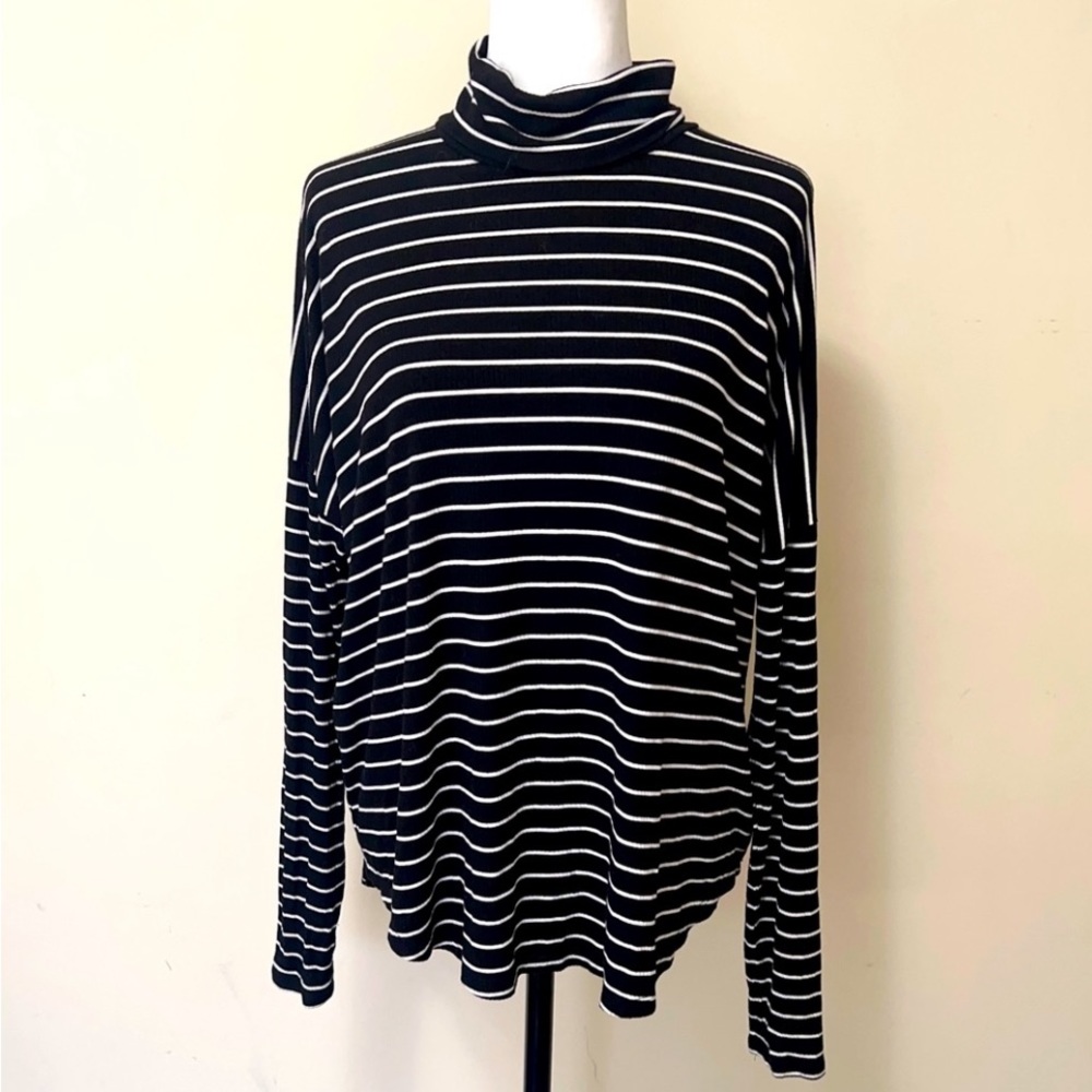 Michael Kors NEW Viscose Black White Stripe Turtleneck Long Dolman Sleeve Top XL